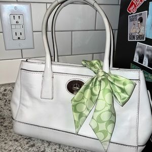 NWT Coach Med Madeline White Leather Tote Bag Purse Satchel w/ Sig Green Scarf